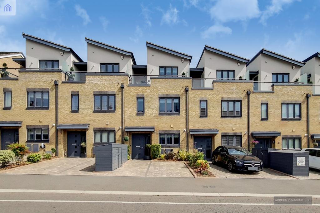 Four Bedroom Terrace House