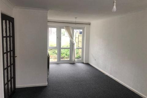 21 Beverley Avenue, Nuneaton, CV10 9JP