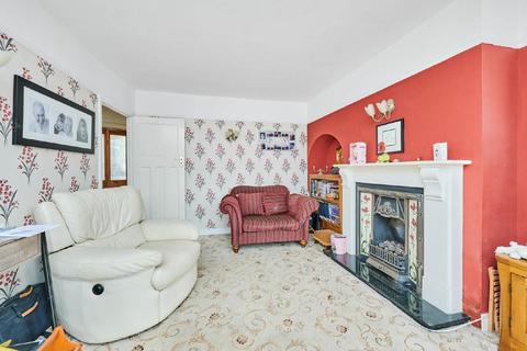 204 Kingsbridge Road, Morden, SM4 4PZ