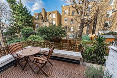 59b Gascony Avenue, London, NW6 4ND