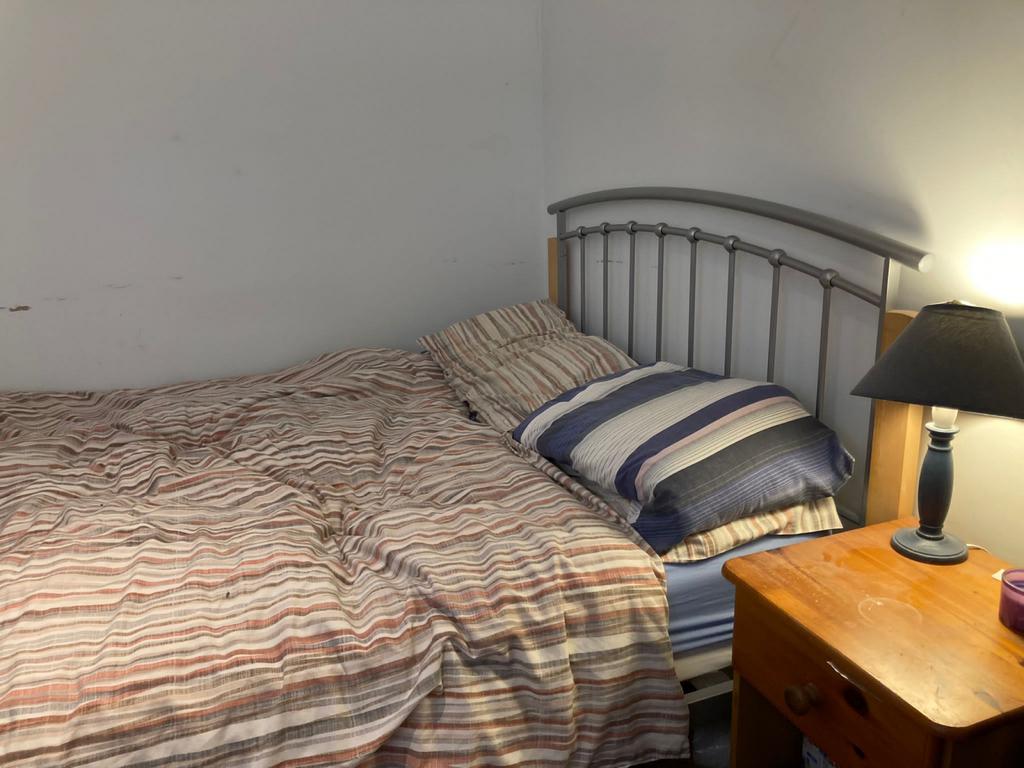 En suite Room to Rent in Morden