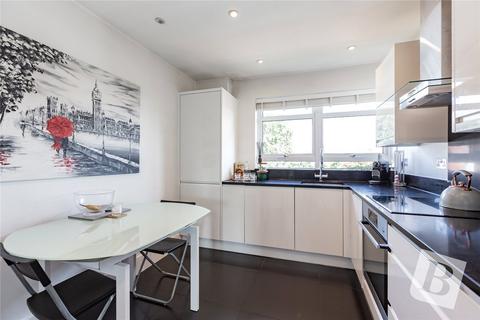 2 bedroom apartment for sale, Abington Court, Hall Lane, Upminster, RM14