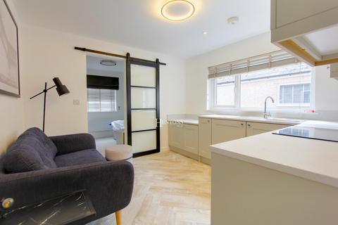 1 bedroom property to rent, Connaught Road, Roath, Cardiff