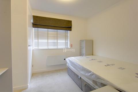 1 bedroom property to rent, Connaught Road, Roath, Cardiff