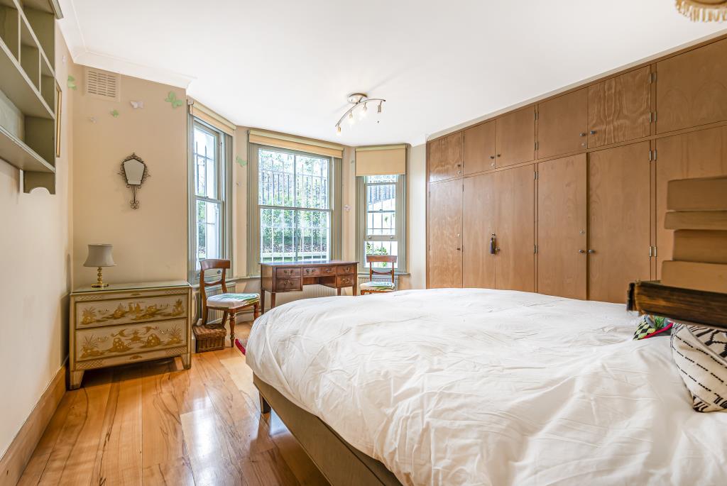Principal bedroom
