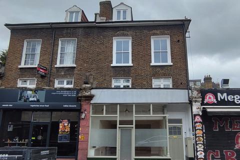 Retail property (out of town) to rent, Archway Road, London N6