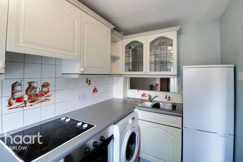 94 Bynghams, Harlow, CM19 5NT