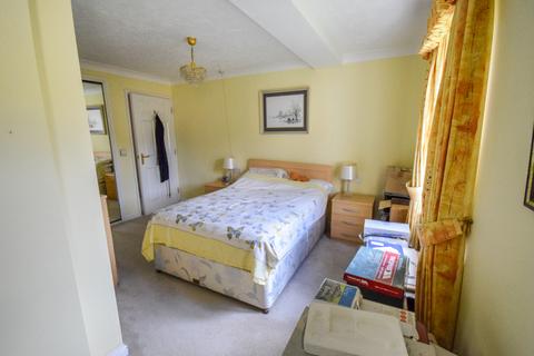 2 bedroom apartment for sale - Sutton Court, Beech Street, Bingley, West Yorkshire