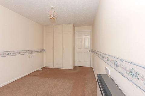 1 bedroom apartment for sale, Barkers Court, Sittingbourne, ME10