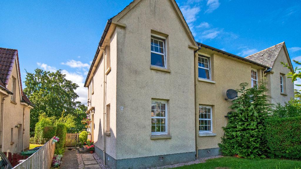 Whitehurst, Bearsden, Glasgow, G61 1 bed flat £95,000