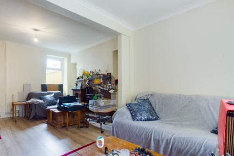 52 Bolgoed Road, Pontarddulais, Swansea, SA4 8JF