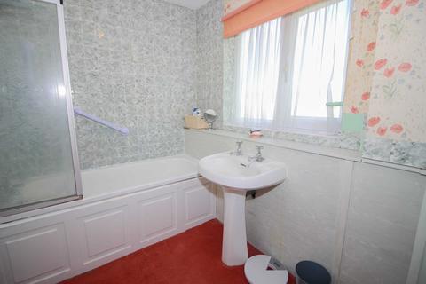 43 Lower Tail, Carpenders Park, Watford, WD19 5DD