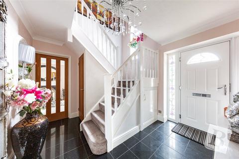 6 bedroom detached house for sale, Shaw Close, Hornchurch, RM11