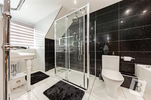 3 Shaw Close, Hornchurch, RM11 1FB