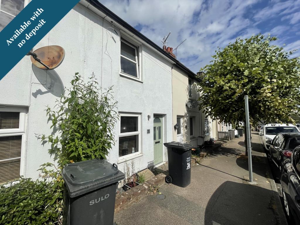 Priory Street Tonbridge TN9 2 bed terraced house £1,100 pcm (£254 pw)