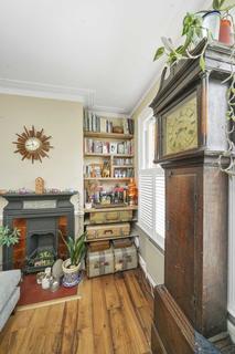 142 Blyth Road, London, E17 8HT