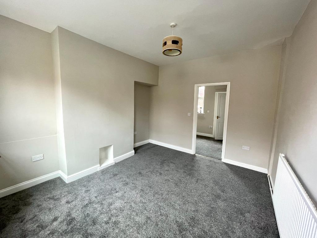 Ambrose Street, York, YO10 2 bed terraced house £1,200 pcm (£277 pw)