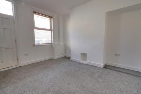 2 bedroom terraced house to rent, Ambrose Street, York, YO10