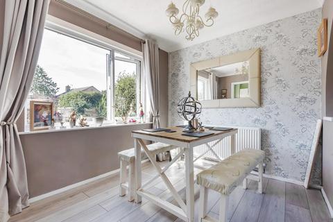 29 Anscomb Way, Woodford Halse, Daventry, NN11 3SR
