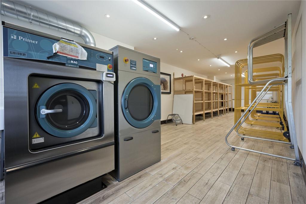 Wash/Drying Room