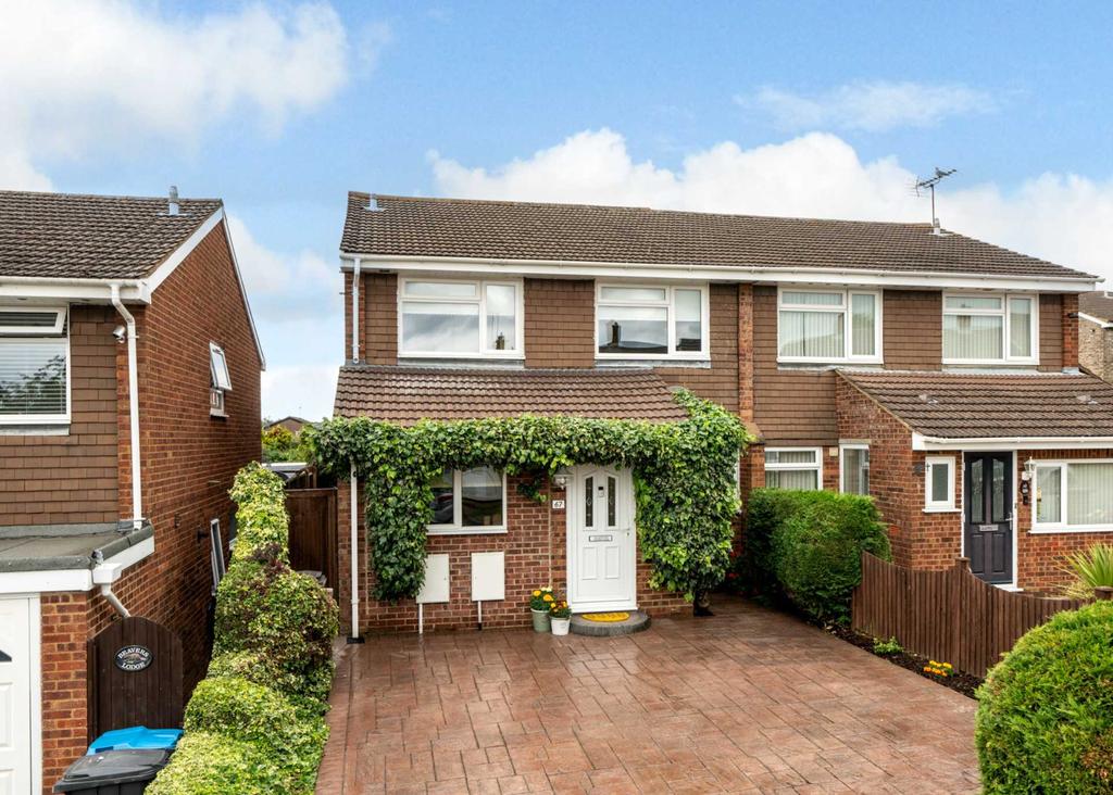 Crabtree Lane, Hemel Hempstead 3 bed semidetached house for sale £