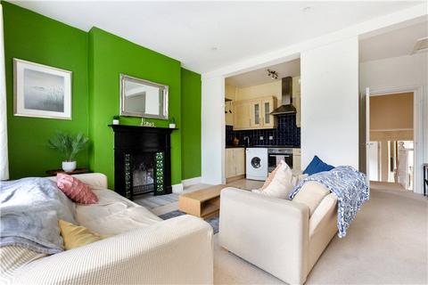 2 bedroom apartment for sale, Heyford Avenue, London, SW8