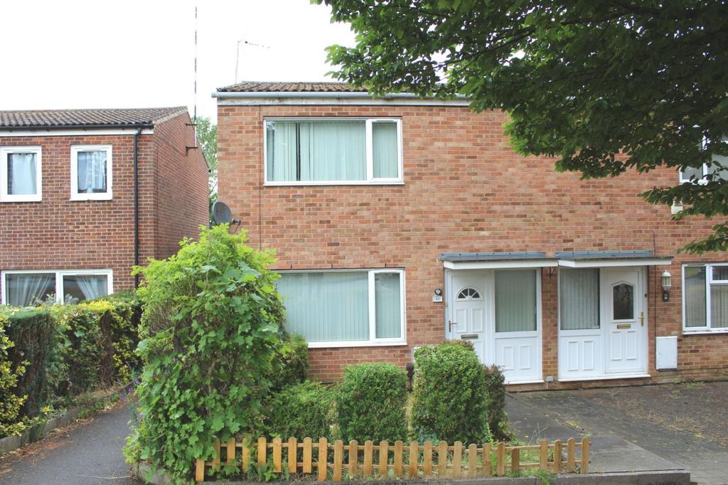 Montague Crescent, Ryehill, Northampton NN5 7RQ 2 bed end of terrace