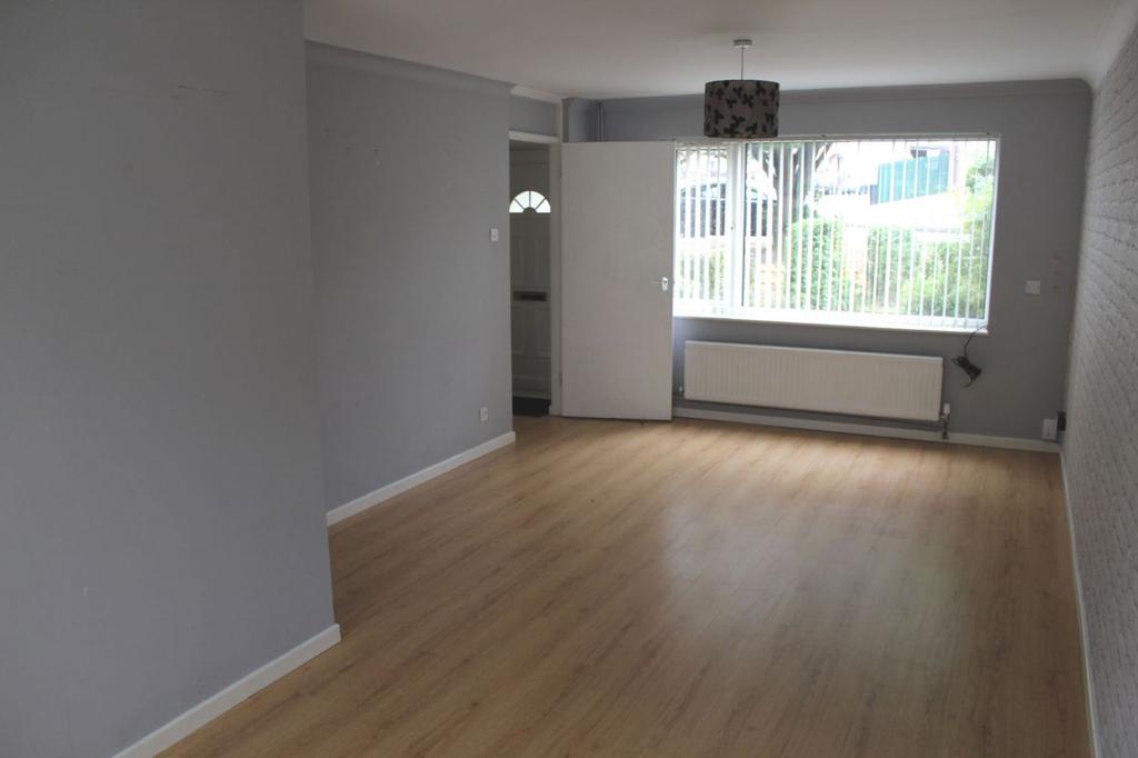 Montague Crescent, Ryehill, Northampton NN5 7RQ 2 bed end of terrace