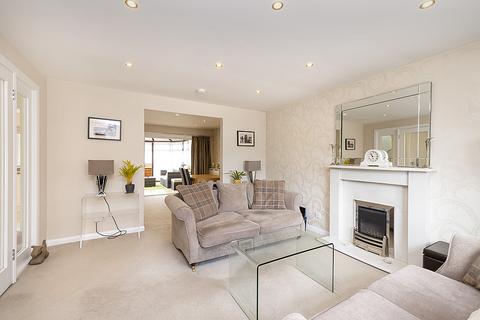 11 Auchingane, Edinburgh, EH10 7HU