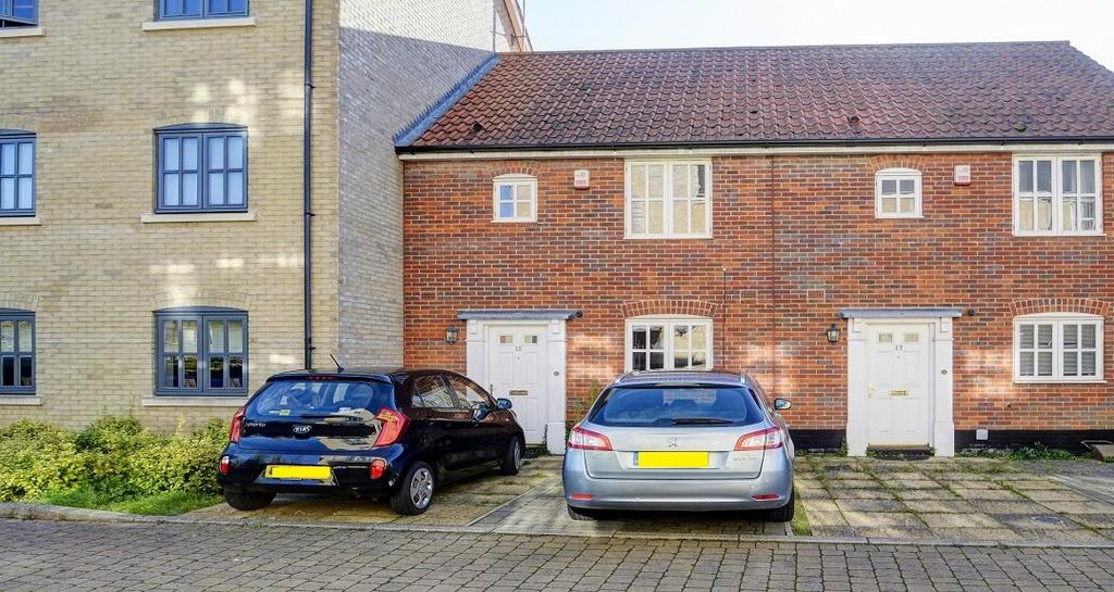 New Mills Yard, Norwich 3 bed terraced house £1,350 pcm (£312 pw)
