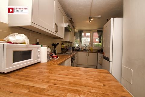 3 bedroom maisonette to rent, Bartholomew Court, 163 Old Street, City Road, Angel, EC1V