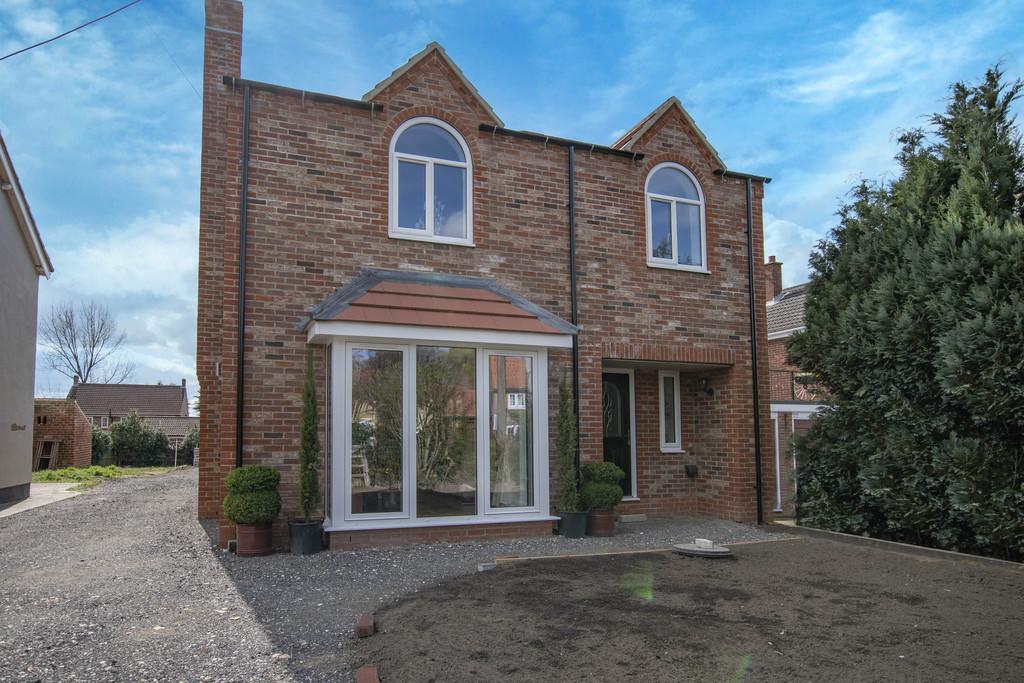 Top Road, Worlaby 4 bed detached house £450,000