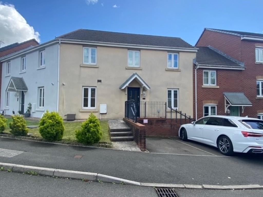 Longacres, Brackla, Bridgend County Borough, CF31 2DE 2 bed terraced