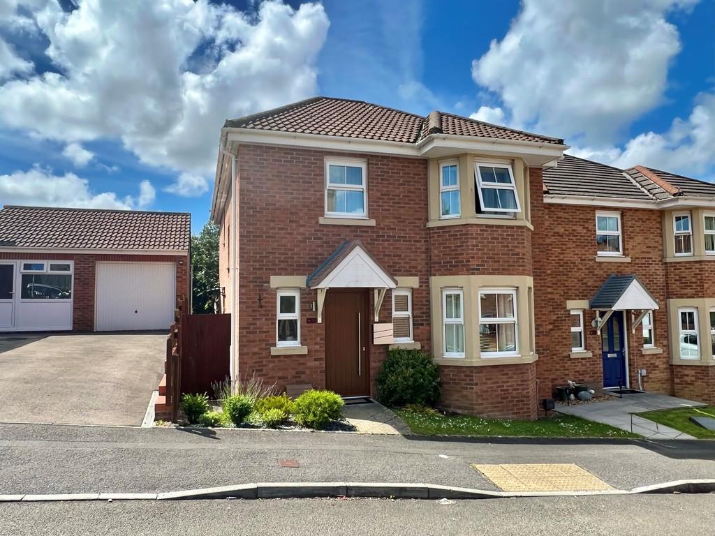 99 Underwood Place, Brackla, Bridgend... 3 bed detached house £299,995