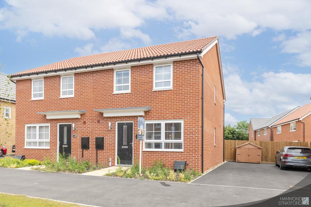 Haldane Drive, Cringleford 3 bed semidetached house £320,000