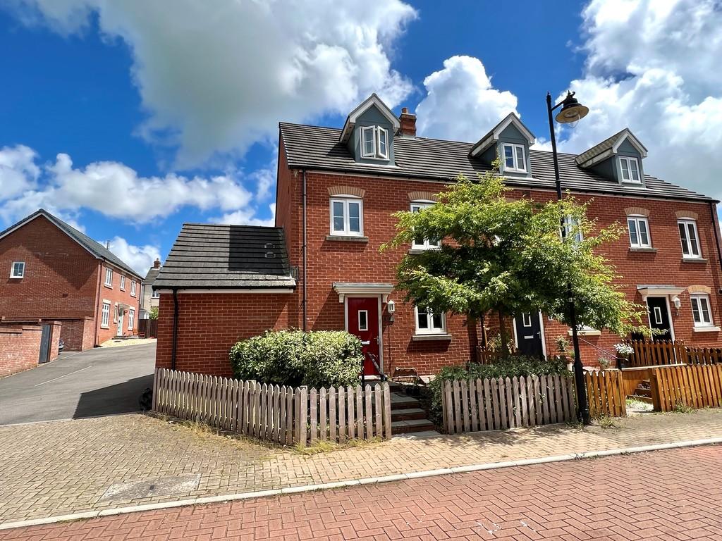 12 Gerddi'r Briallu, Coity, Bridgend County Borough, CF35 6FR 3 bed end