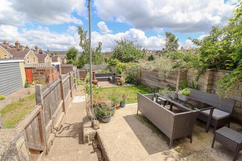 3 bedroom end of terrace house for sale - Ringwood Road, Oldfield Park, Bath