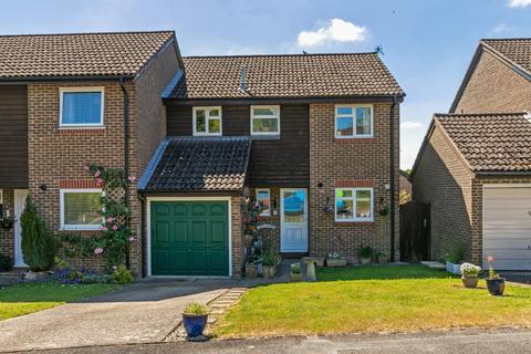 2 Fallow Field, Winchester, SO22 4LY