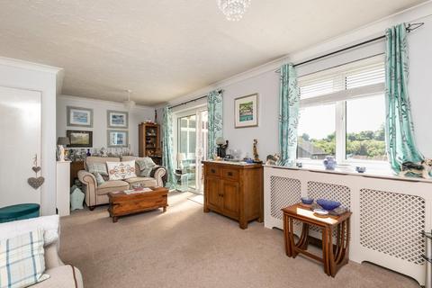 2 Fallow Field, Winchester, SO22 4LY