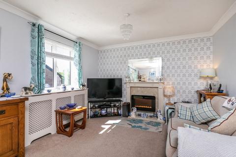 2 Fallow Field, Winchester, SO22 4LY