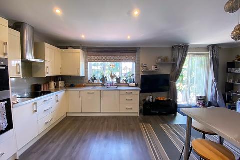 29 Homemead Road, Bromley, BR2 8BB