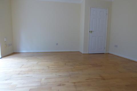 2 bedroom ground floor flat to rent - Anderby Close, Lincoln