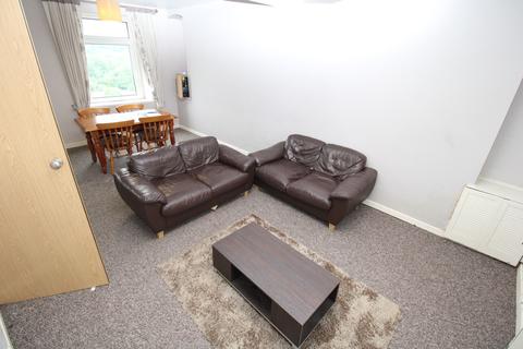 3 bedroom terraced house to rent - Cliff Terrace, Treforest
