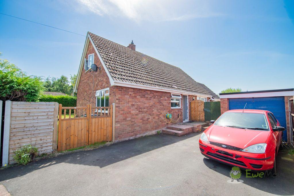 The Oval, Bicton, Shrewsbury SY3 8ER 4 bed detached bungalow for sale