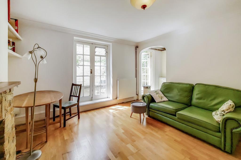 Highgate West Hill, Highgate, London 3 bed flat £600,000