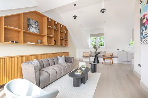 2 bedroom apartment for sale - Brondesbury Road, Queens Park, London, NW6