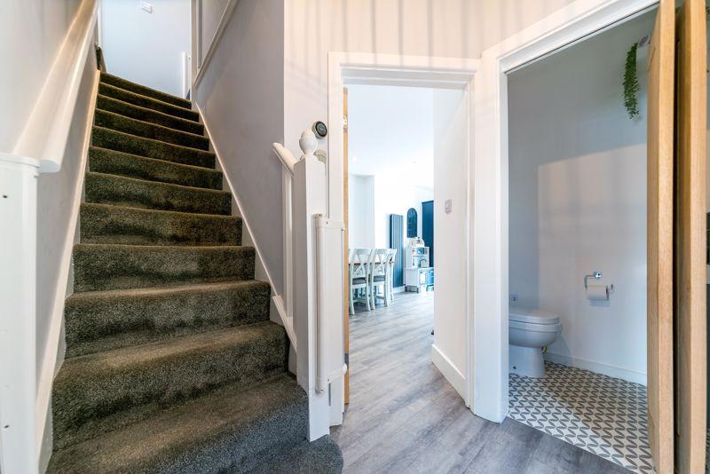 Hallway / cloakroom