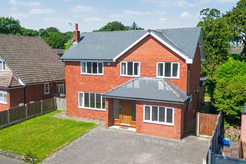 5 bedroom detached house for sale, Highlands Road Bamford OL11 5PD