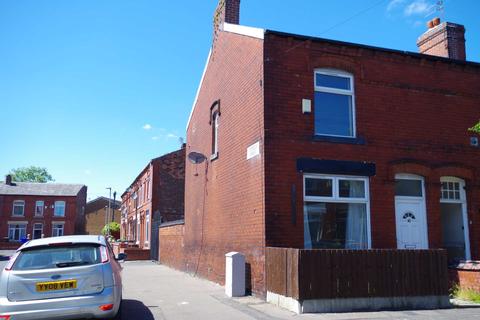 2 bedroom end of terrace house to rent - Leng Road, Manchester