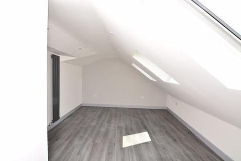 2 bedroom apartment to rent, Oxford Road, Reading
